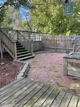 Pigs Ina Blanket - Minutes from Rend Lake and I-64/I-57