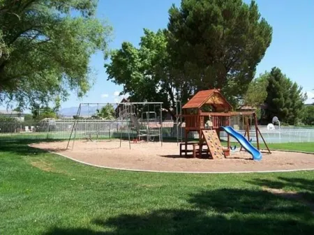 Spacious 2 BD 2 Bath Condo Sleeps 12+