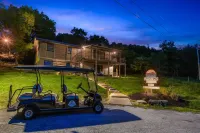 Lakeview 6BR Cabin w/ Free Golf Cart – 5 Min to Silver Dollar City