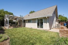 King Beds! - Clean and Spacious 5 Bed 3 Bath Home