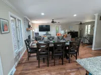 Lakefront Retreat - family friendly with easy access to I-85!