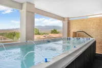 Spacious Family Getaway near Zion