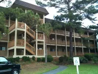 *Fully Renovated* Ocean View from Top Floor Villa, Pool View, Free Wi-Fi