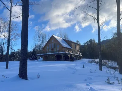 Experience Bethel charm near Sunday River Hotels near Colby Davis Park N’ Play