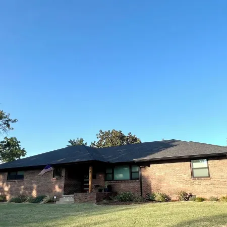 Mid-West Mod-1 mile to OU-Central Norman-Sleeps 16