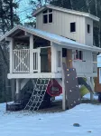 Spectacular kid friendly home 2 minutes to Luzerne beach,10 min to Lake George!