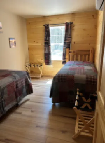 Cabin # 3 at Northern Comfort w/opt side by side rentals