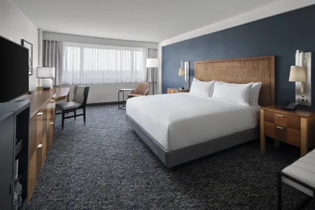 The Alloy King of Prussia - a DoubleTree by Hilton