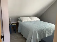 Cute Apt w/ Parking & W/D!