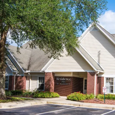 Residence Inn Jacksonville Butler Boulevard Отели рядом с достопримечательностью «Торговый центр St Johns Town Center»