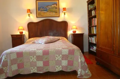 Lodging in the heart of a village perched 500m above sea level in Provence Verte