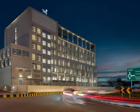 Taj Cochin International Airport, Kerala Hotels in Ernakulam