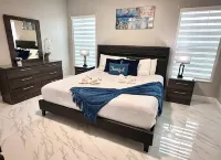 Paradise Miami Home - 3-Star