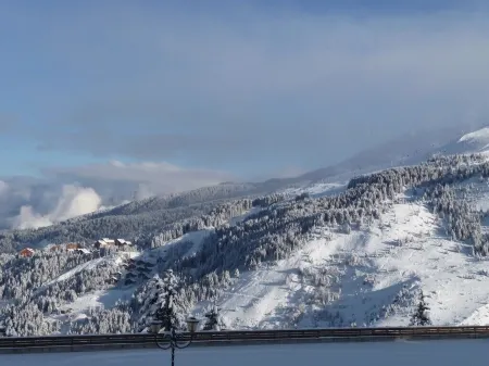 Apartment ,Direct access to the slopes,4-6 persons,35 m2,beautiful view,wifi