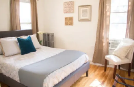 Beautiful 1st Floor Apartment & Amazing Shower