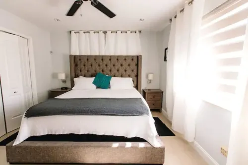 Miami Aventura House Close to Hard Rock Stadium