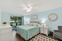 Salt & Light - 1st Floor 3BR unit in True Blue