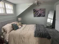 Beautifully furnished 3-bedroom home located half a mile from Hillsdale College