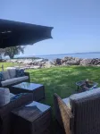 Adorable Cape Cod on Lake Ontario Waterfront
