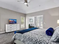 Book Golf with us! Luxury Emerson Cottage at Pinehurst No. 6 with Pool Table Hotels in Pinehurst
