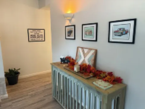 DRIP DROP INN - Stylish Hill Country Home in the Heart of Dripping Springs 德里平斯普林斯酒店