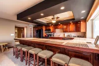 Riverfront Oasis Guest House, one bedroom with dock