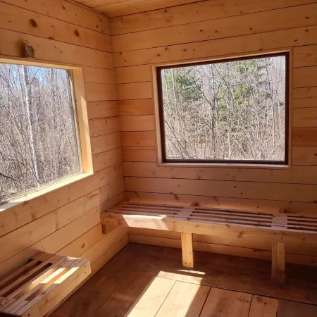 House of the Grouse -  Charming  River-side Cabin and Sauna!