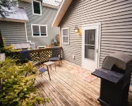 Lake Michigan Cottage Retreat – Private Beach & Unforgettable Views