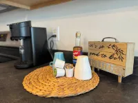 Spacious 3BR 3BA above Brewery, Pizza Shop & Arcade 5 mins to DT Indy