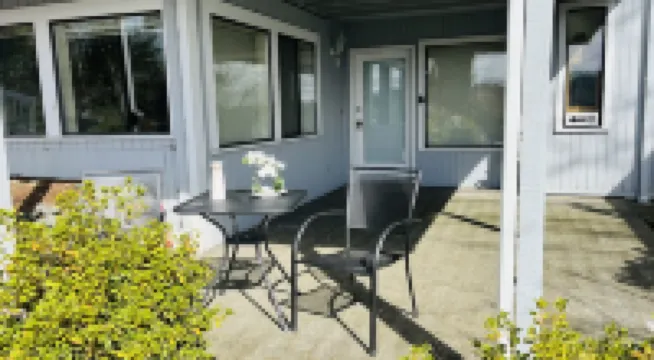 Great Harbor View Entire 2Br & 2Ba Vacation/Getaway Unit