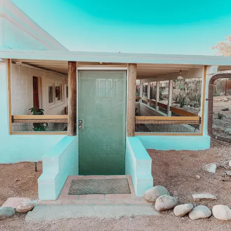 Casita at base of the Superstition Mountains. Unbelievable hiking and views.