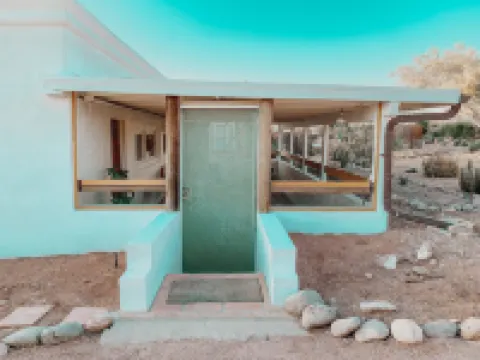 Casita at base of the Superstition Mountains. Unbelievable hiking and views.