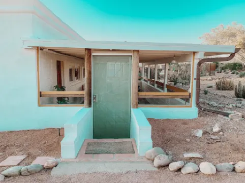 Casita at base of the Superstition Mountains. Unbelievable hiking and views.