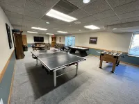 Top Floor Unit on the Corridor! Beautiful Alpine Views! 5 Min. Walk to WP Base!