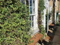 17th Century cottage in the heart of smugglers fishing village.