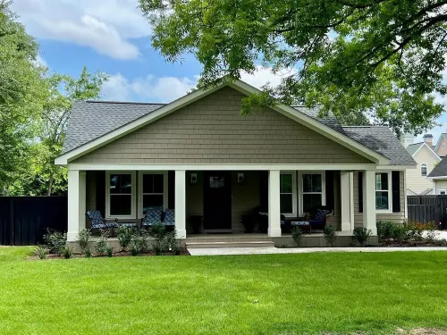 Exquisite furnished rental in Downtown Aiken!