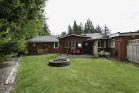 Near Fairhaven, Galbraith Trails, Lake, and Golf