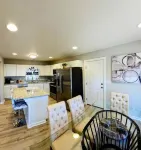 3bdr 2ba home Goose Creek - Close to Charleston Attractions with Large Yard