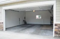 Beautiful & clean 2 Bed/2 bath home in downtown Meridian!