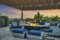 Heart of Sonoma County, Fountain Grove 4BR/4BA home, pool, spa, outdoor kitchen