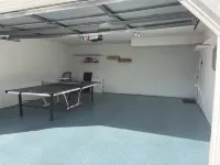 Terrific Townhome w/fenced in yard and patio