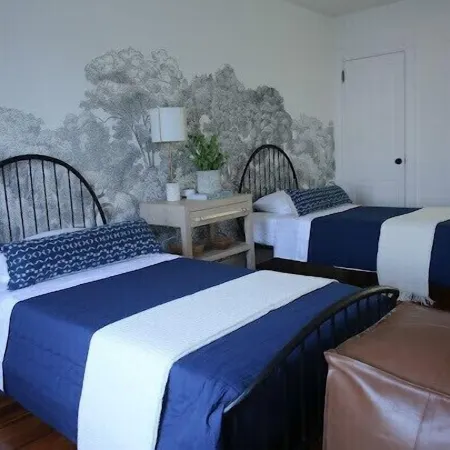 Beautiful 4bd, 2.5ba Lancaster Center City Townhome