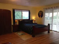 Nice and Spacious Studio Apartment On The Large Golf Course In Hilo