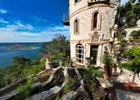 Castle Apartment #1 at Villa del Sol ~ Lake, Hillside, Sunsets & Nature Galore!
