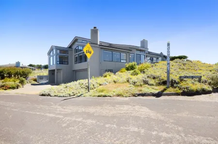 Expansive ocean views along with privacy for this 2400 sf 3 bedroom 3 bath home