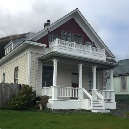 The 1905 Government. cable Office: Historic Charm, views, location Downtown Hotels in Seward