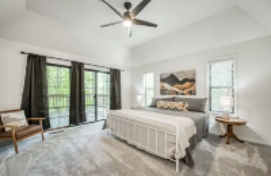 Large Family Retreat---6 BEDROOMS, Sleeps 16!!