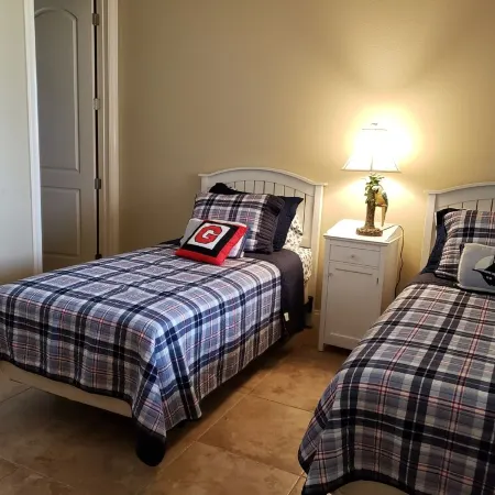 Luxurious, peaceful beachfront condo minutes from St Augustine and Daytona Beach