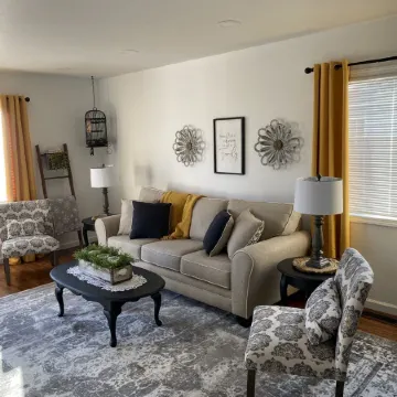 Little House on Ladow