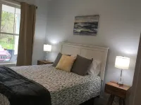 Kid-friendly Michiana cottage!  Summer dates open - including 4th of July! Hotels in LaPorte County